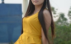 半夜发现外公趴在妈妈身上